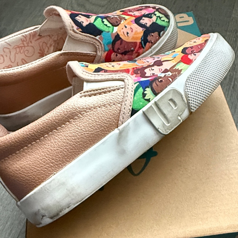 Kids' Multicolor princess Character Slip-On Sneakers - Picture 11 of 13